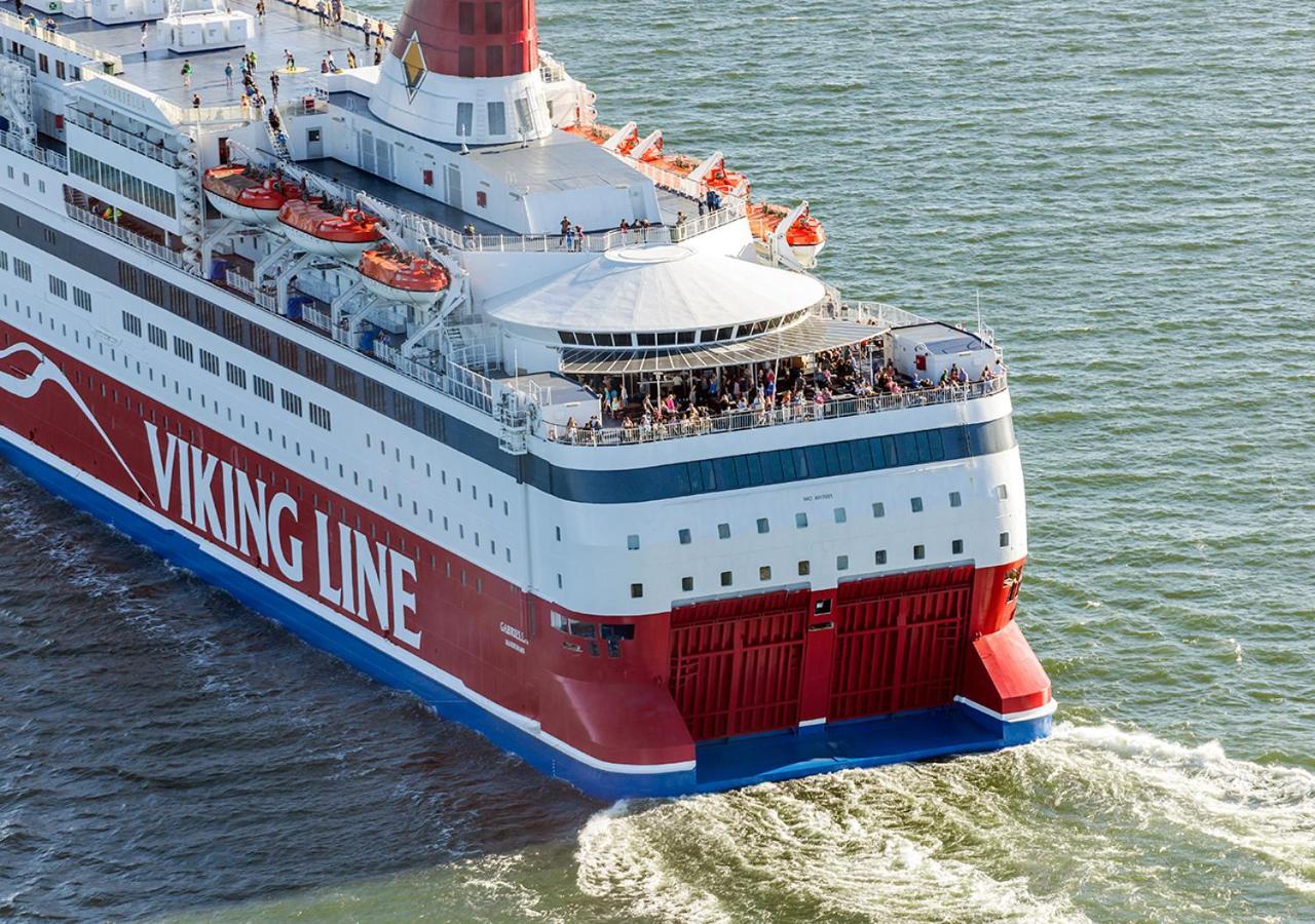 Viking Line Ferry Gabriella - One-Way Journey From Helsinki To Stockholm Hotel Екстериор снимка